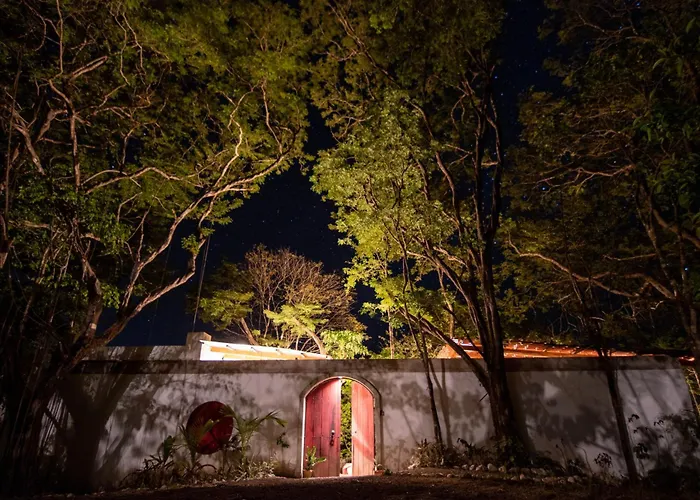 Marbella Retreats Casa Roja Сasa de vacaciones Santa Cruz (Guanacaste)