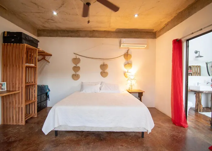 Marbella Retreats Casa Roja Сasa de vacaciones *